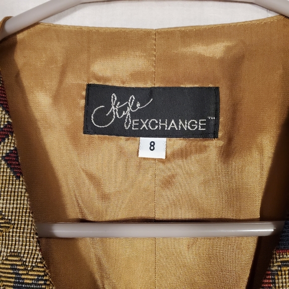 Style Exchange Lovely Golden Brocade Vest - Picture 2 of 6